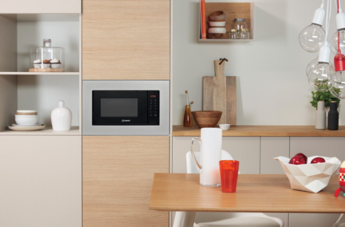 Встраиваемая микроволновая печь Indesit MWI 120 SX в магазине «На диване» в Перми  — Выгодная цена